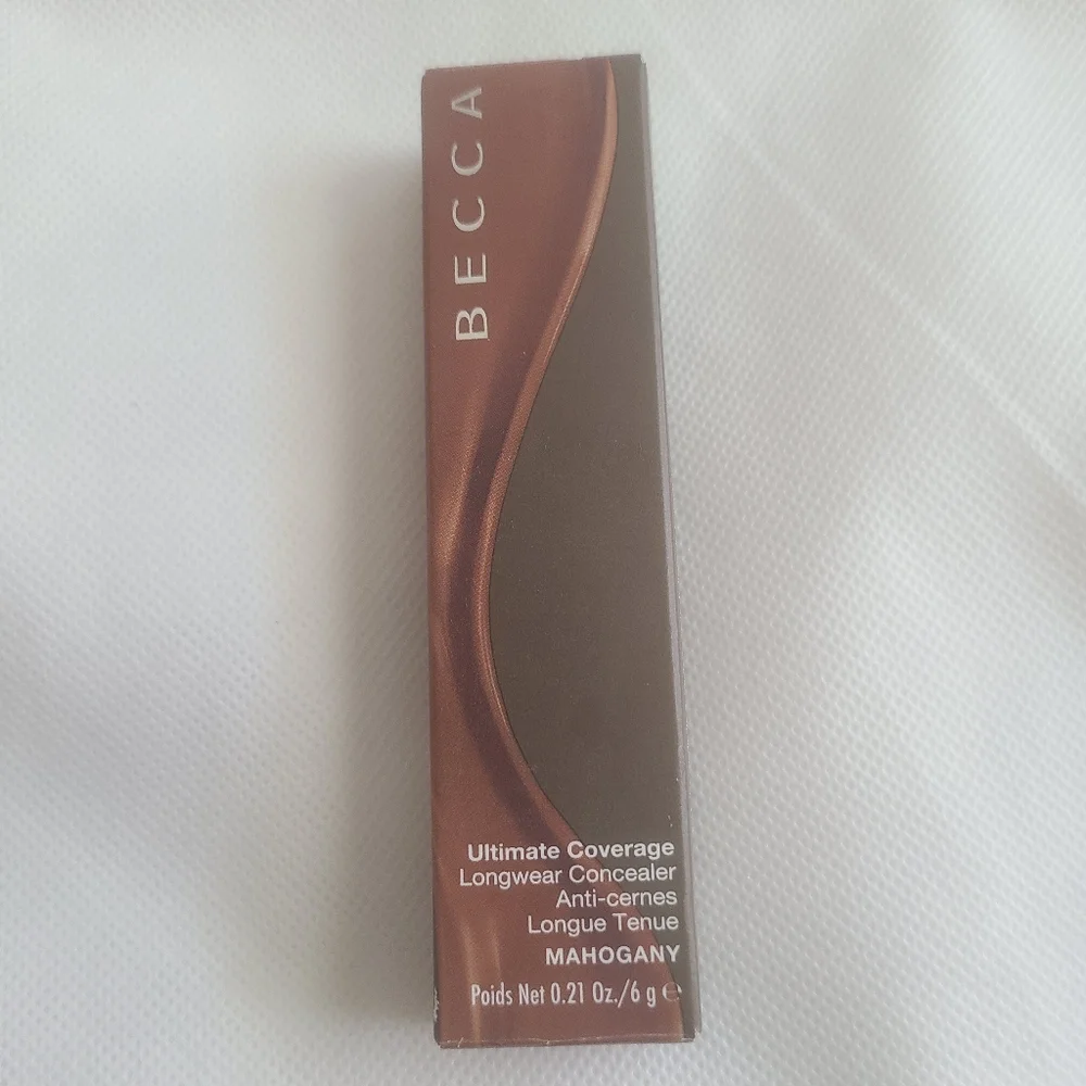 Becca Ultimate Coverage Longwear Concealer in Mohagony